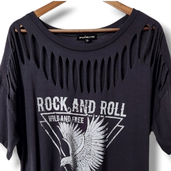 Rock and Roll Eagle Graphic Wild and Free Slashed Tee by Social Scene | 2X - Picture 6 of 9